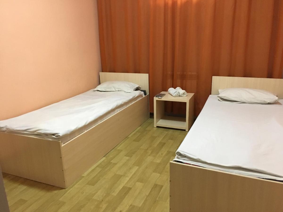 Гостиница"Hostel" Karaganda Bagian luar foto