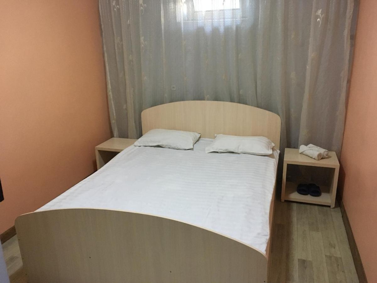 Гостиница"Hostel" Karaganda Bagian luar foto